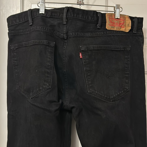 Levi’s 501. Very clean, no tears stains or rips. Item 1127 - Picture 6 of 8